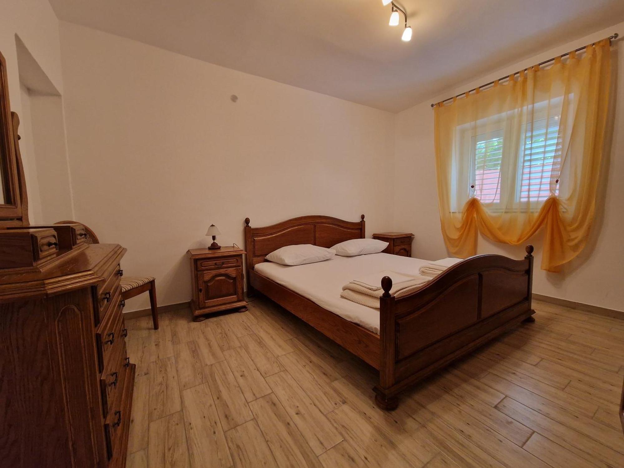 Apartments And Room Suza Senj (Lika-Senj) Quarto foto